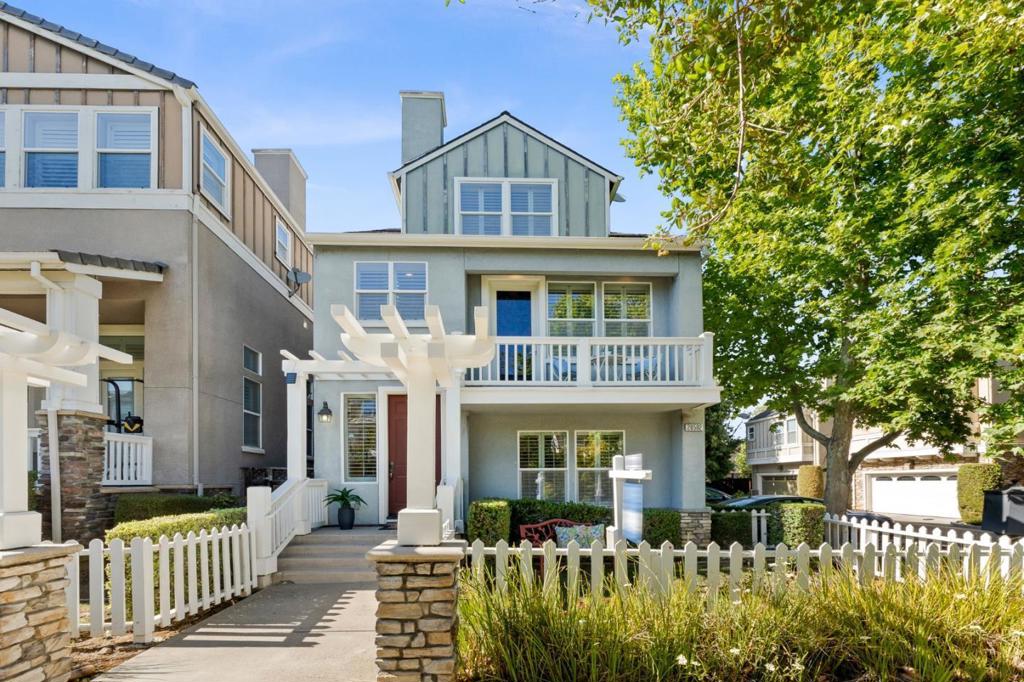 20582 Murano Circle