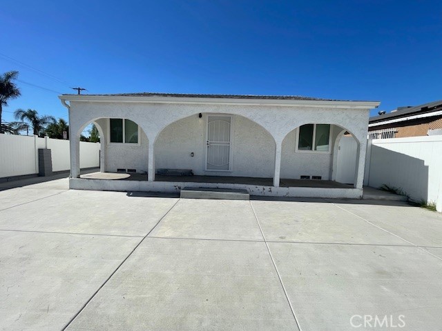 10802 Crockett Street