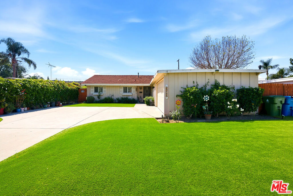 15708 Horace Street