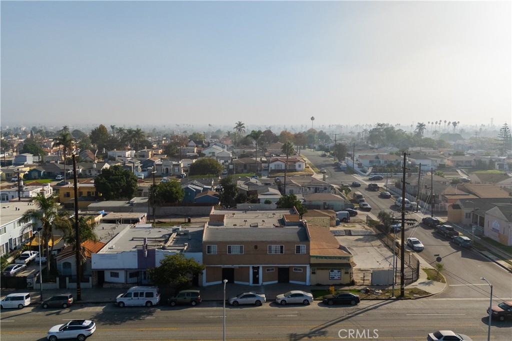 9318 S Western