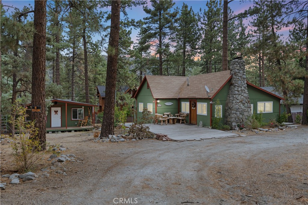 1116 Lark Road