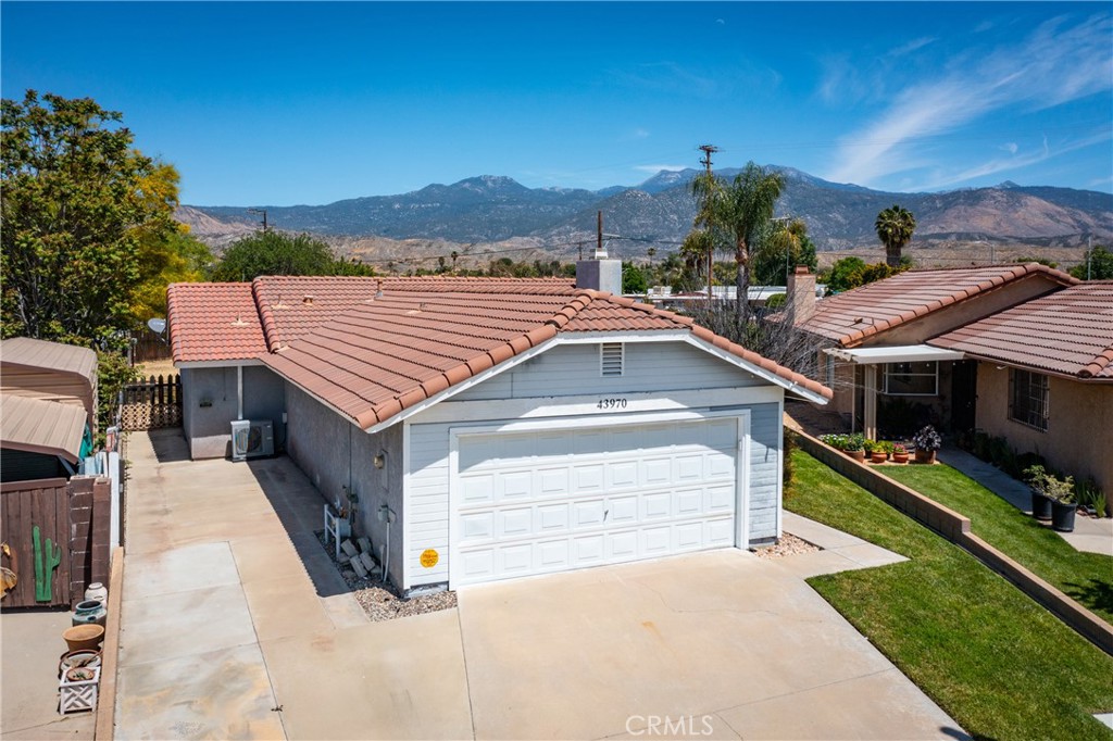 43970 Moonlighting Drive