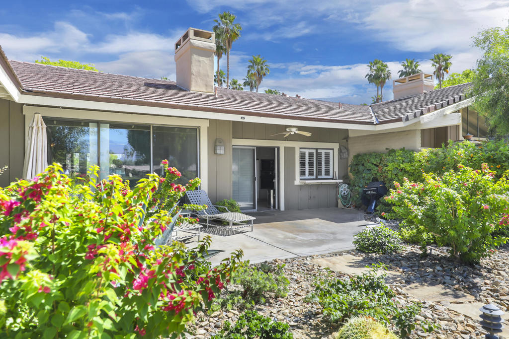 293 Bouquet Canyon Drive