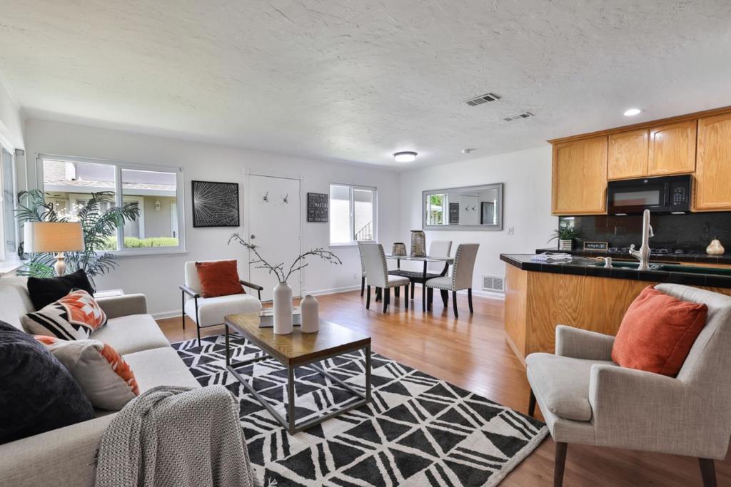 2303 Saidel Drive 2