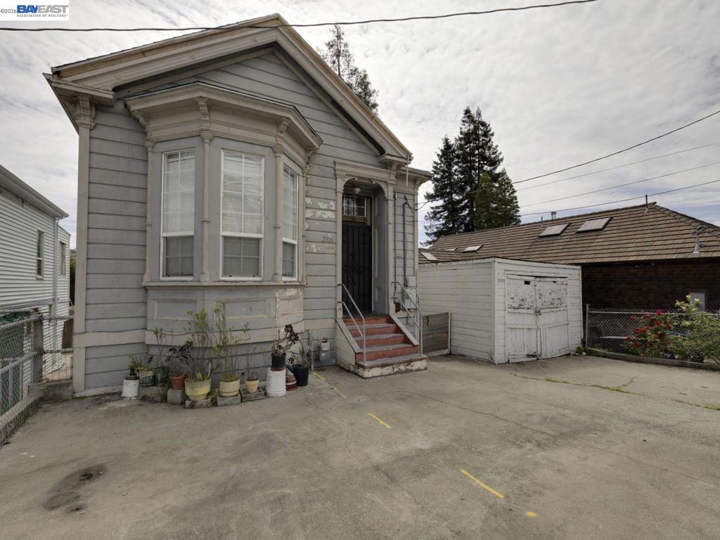 2226 13th Ave