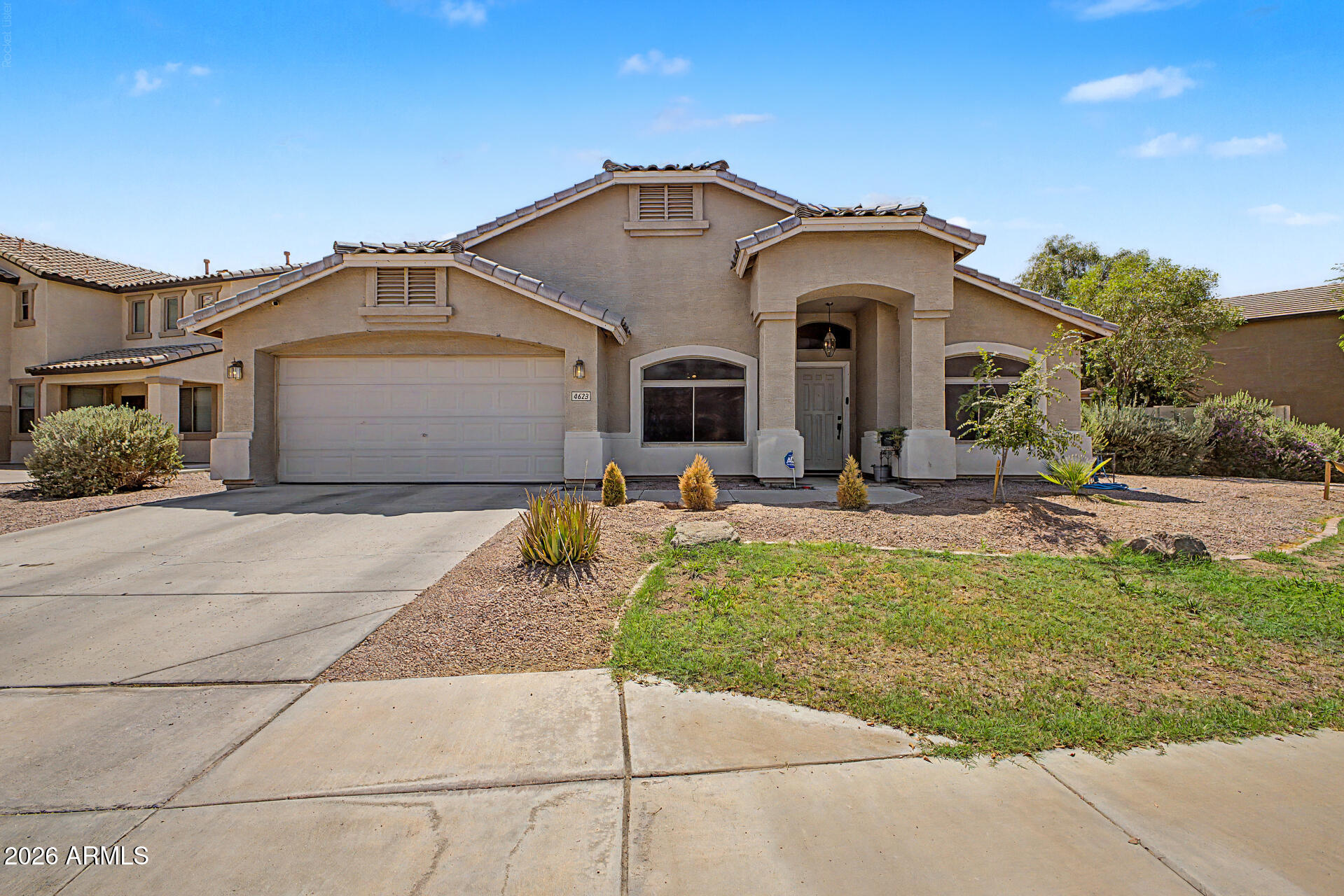 4623 W DESERT Lane, Laveen, AZ 85339