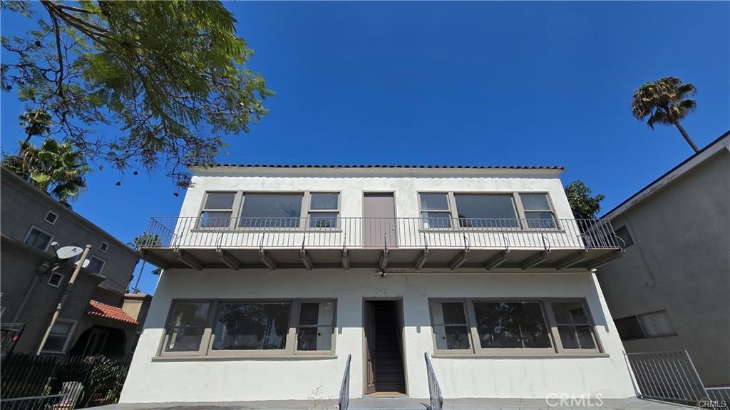 973 N Park