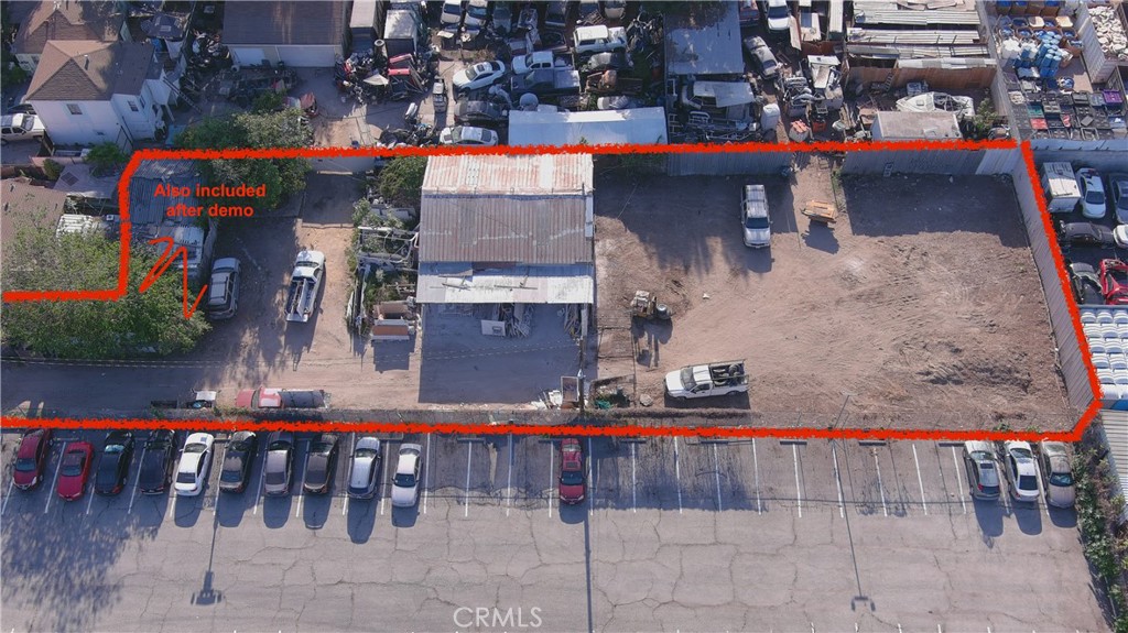 531 E Oaks