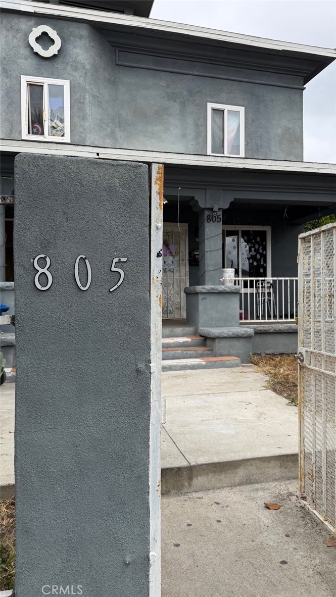 805 E 25TH ST
