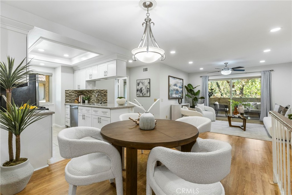 25183 Oak Canyon