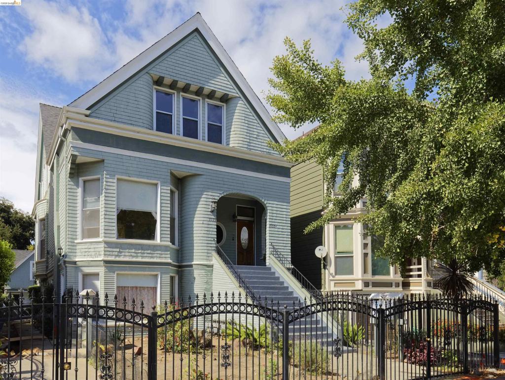 1033 Magnolia