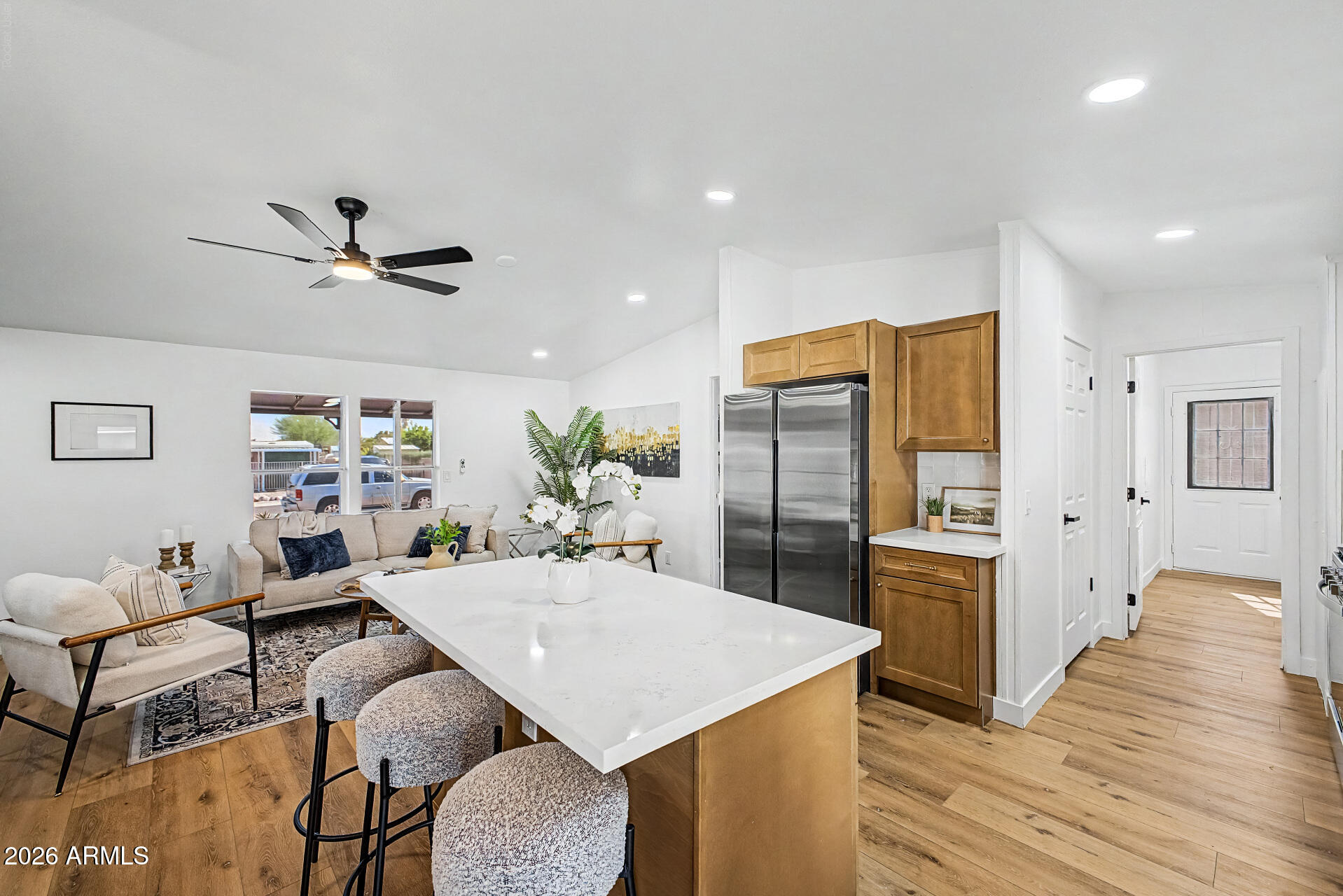 2526 E BEHREND Drive, Phoenix, AZ 85050