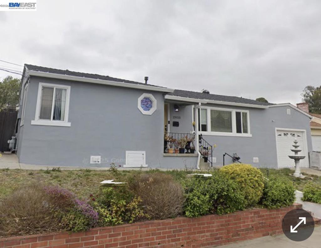23933 Carmelita Dr