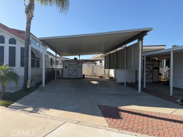 1295 328 S Cawston