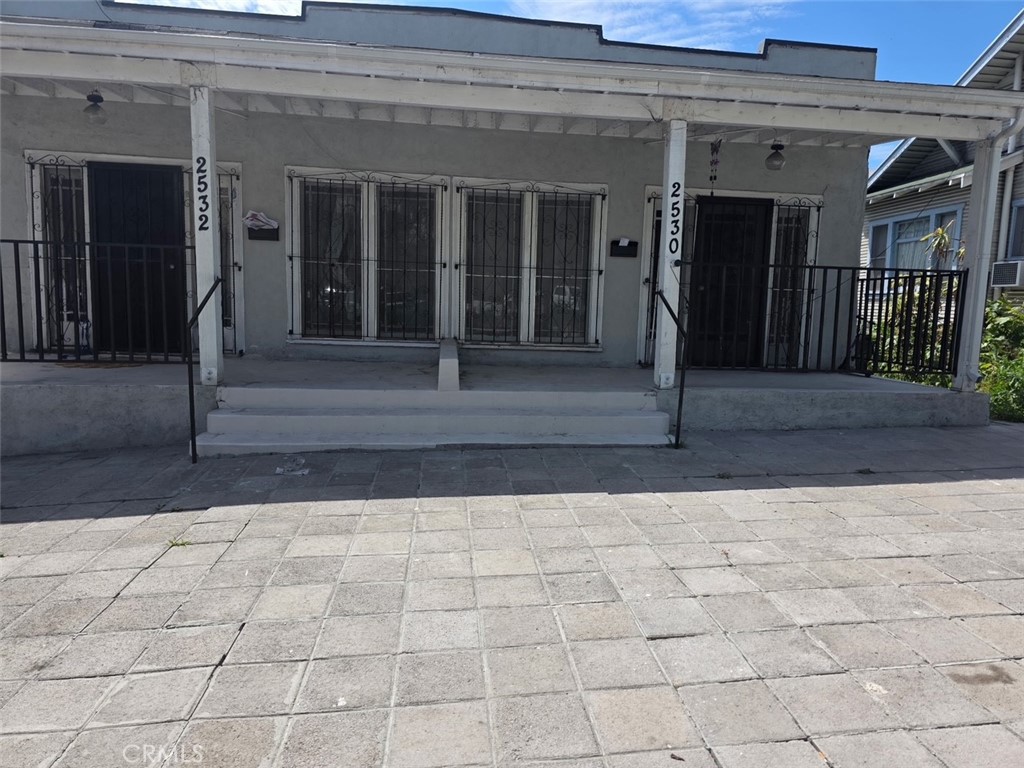 2532 2530-2532 Wabash Ave.