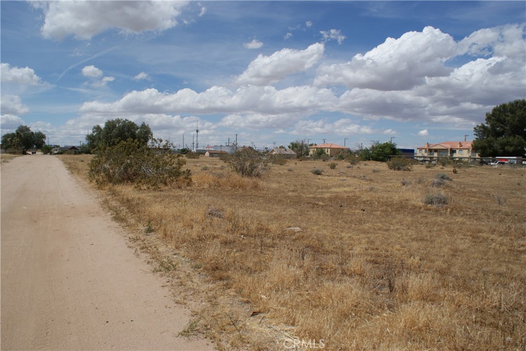 0 Aztec LN