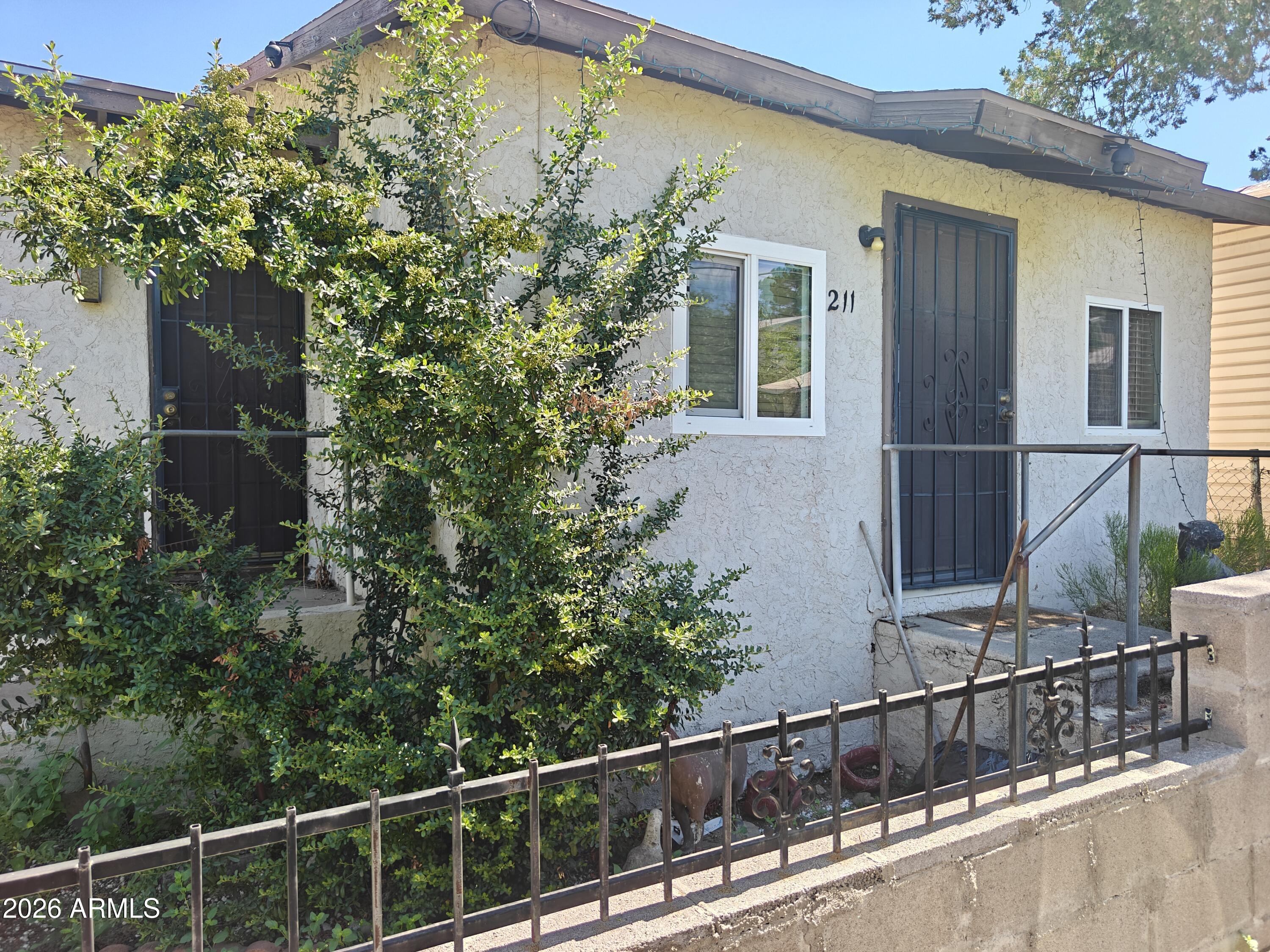 211 S FRANZ Avenue, Miami, AZ 85539