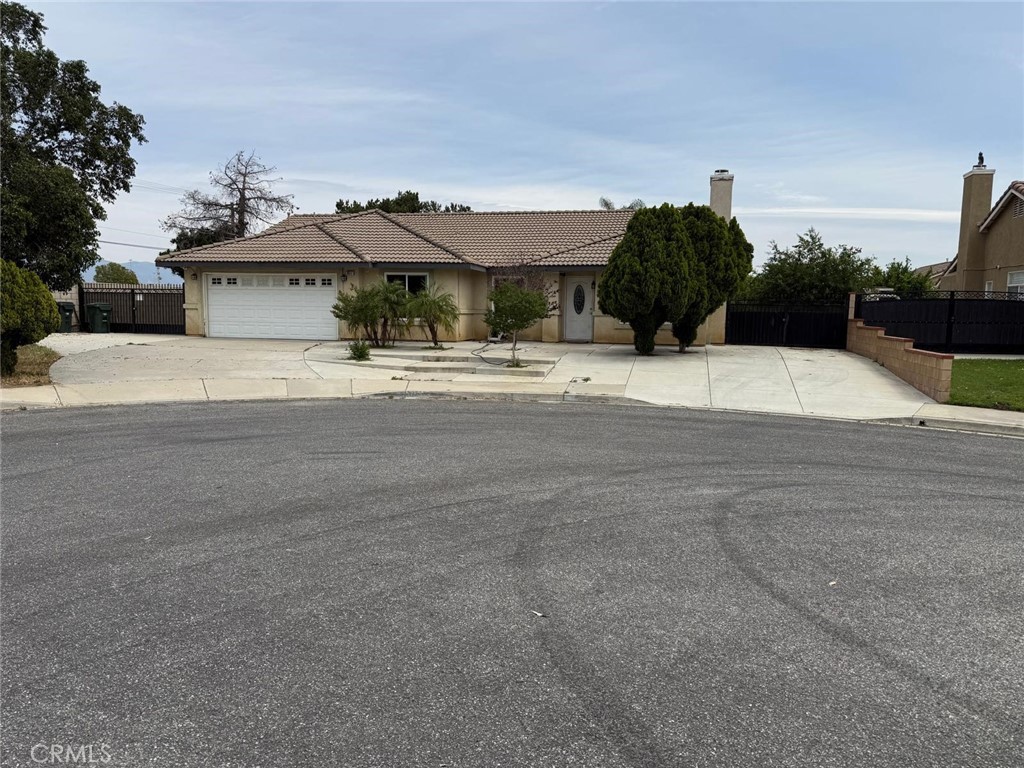 10517 Dream Street