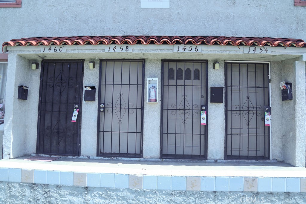 1454 Magnolia