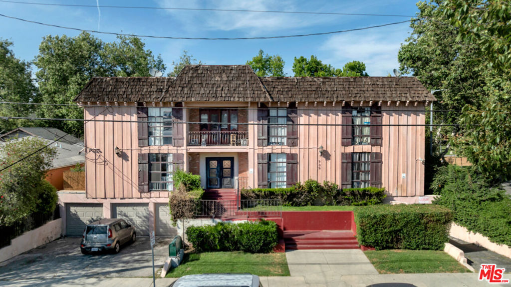 729 Raleigh Street