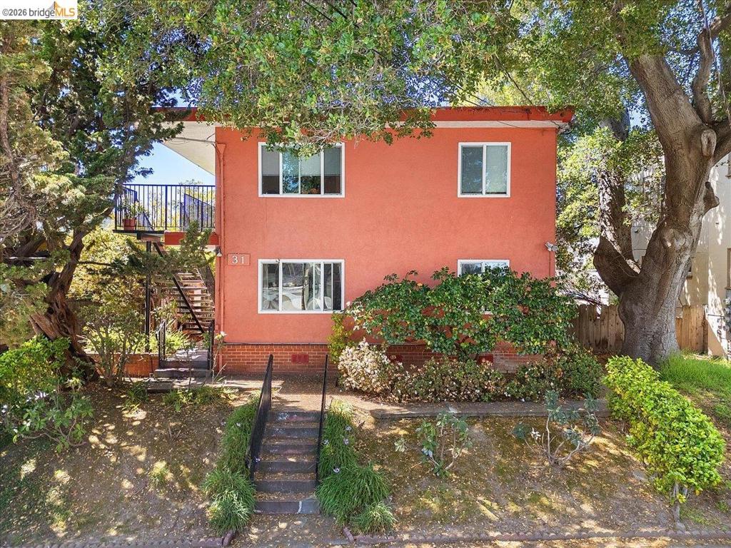 31 Croxton Ave