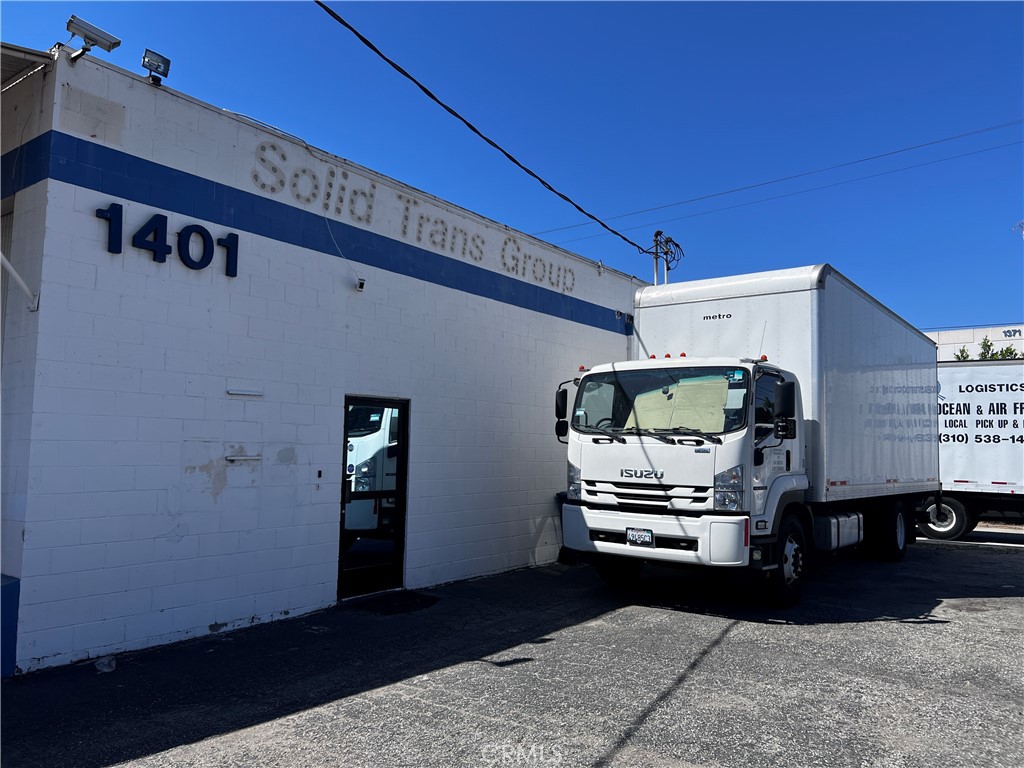 1401 S Santa Fe