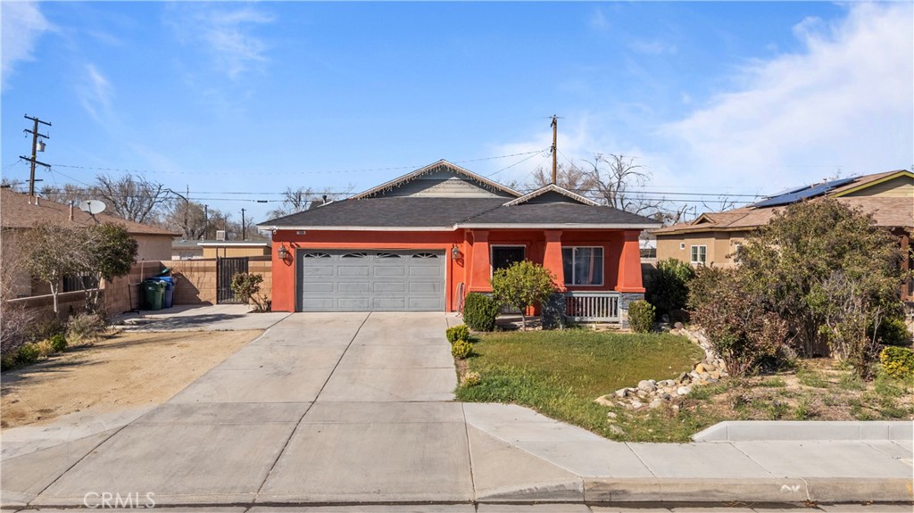 1329 W Ave I