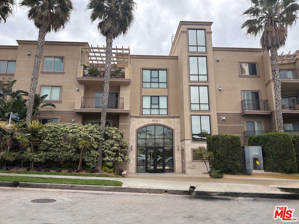 8238 W Manchester Avenue 308
