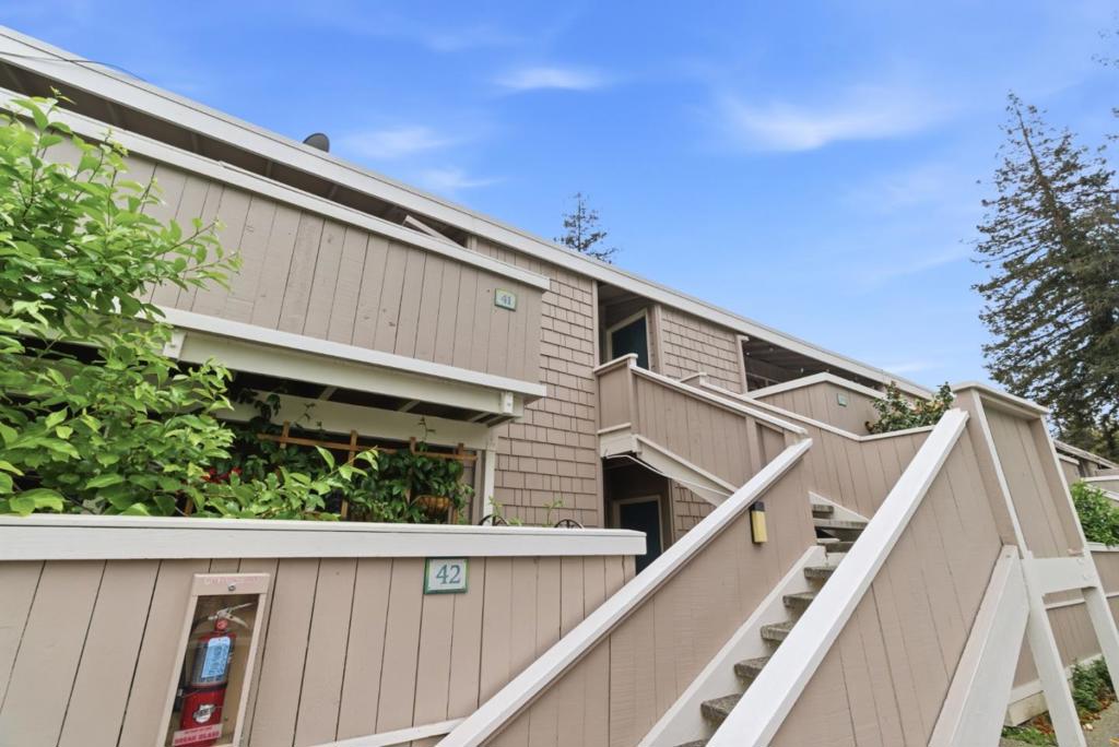500 W Middlefield Road 41