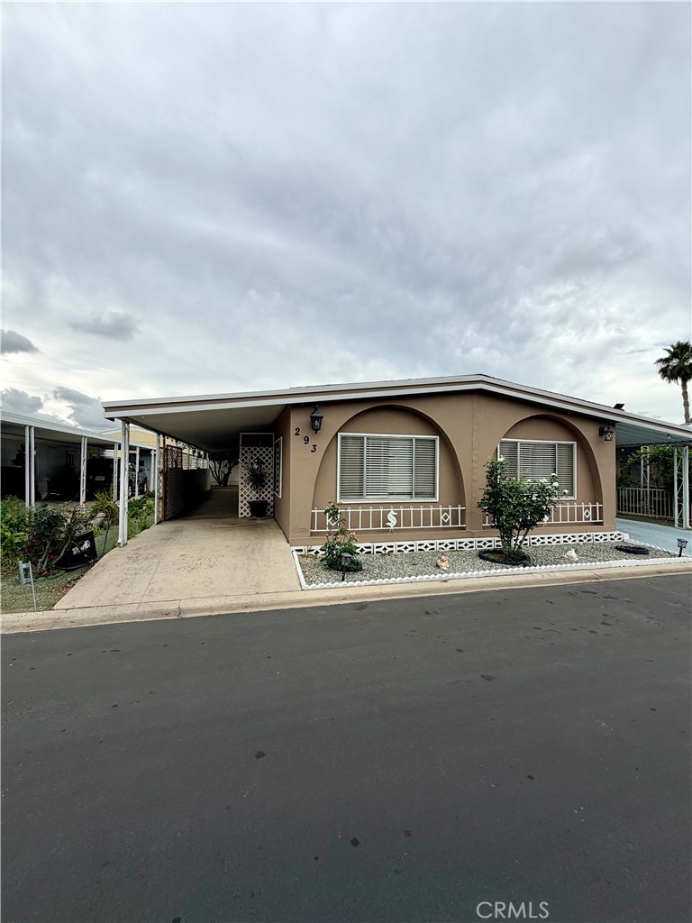 601 N Kirby 293