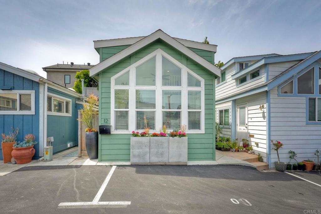 170 Diana Street 12