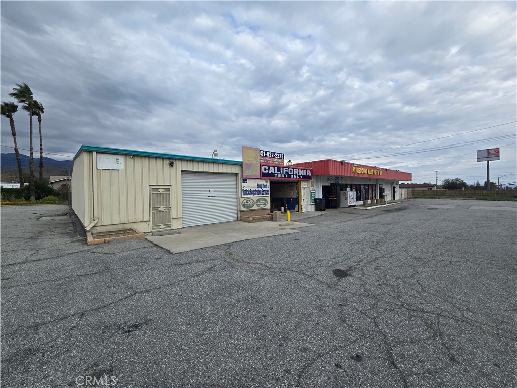 635 E Ramsey