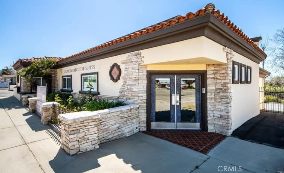 601 County Line Road