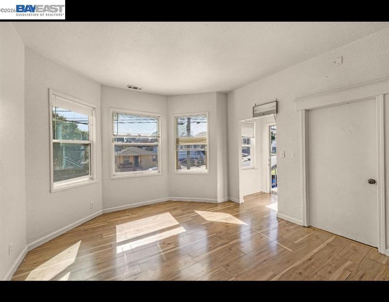 2422 E 24th Street