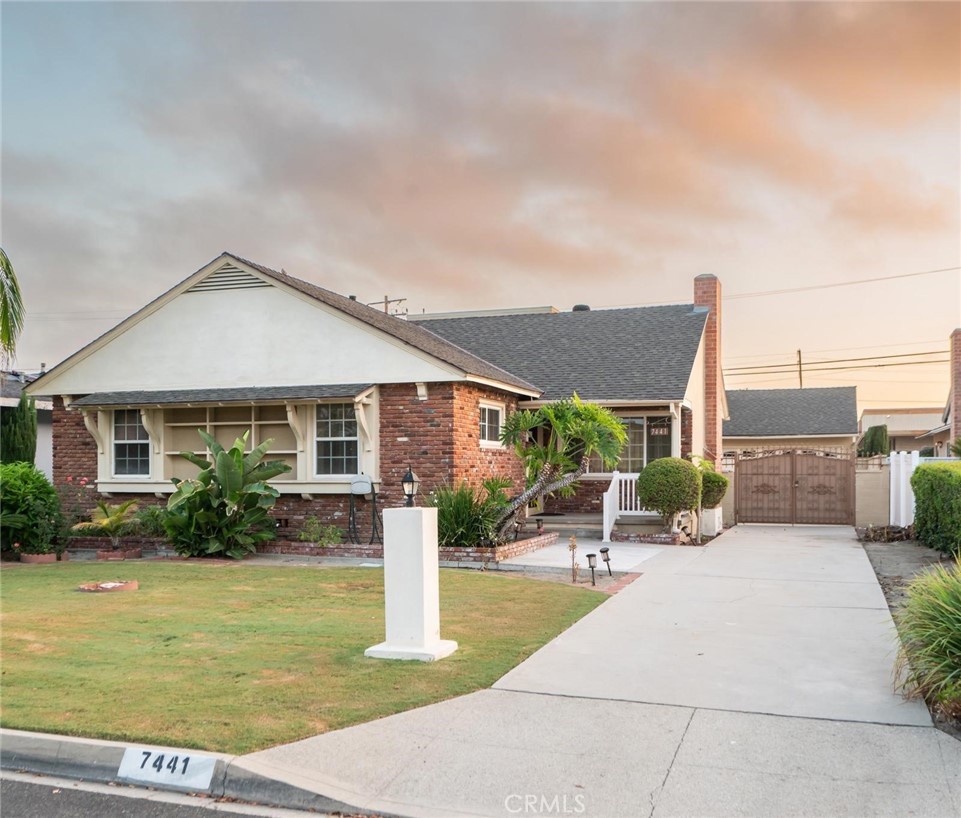7441 Irwingrove Drive