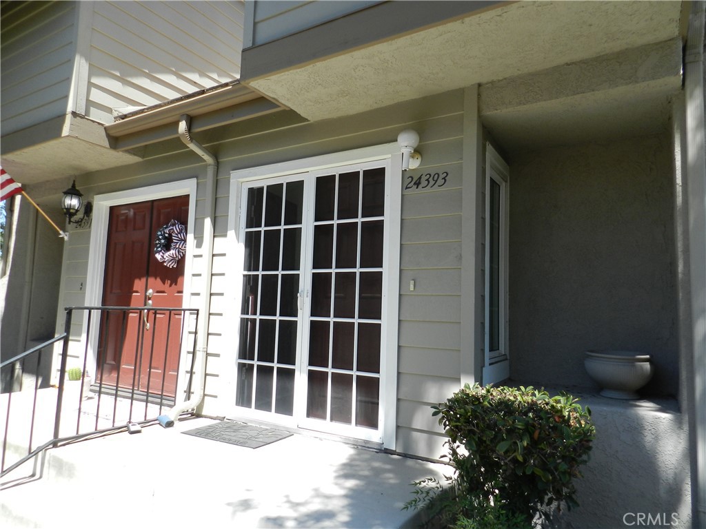 24393 Hillsdale 18
