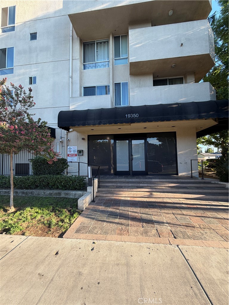 19350 Sherman way 138