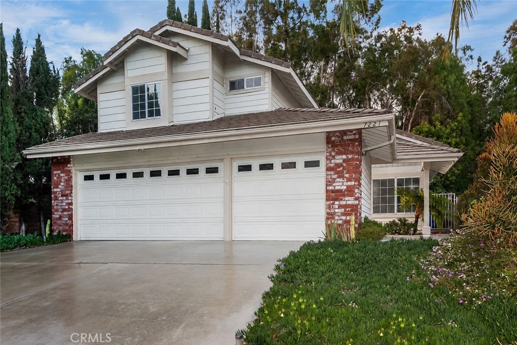7221 Bouquet Drive