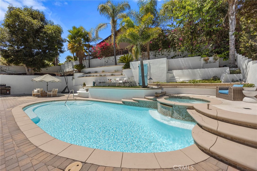 24271 La Pala Lane