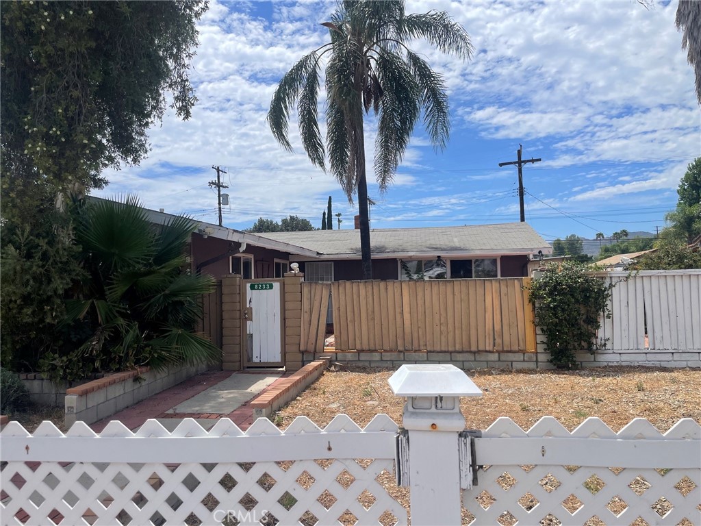 8233 Fallbrook Avenue