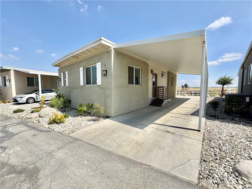 1134 Villa Calimesa 9