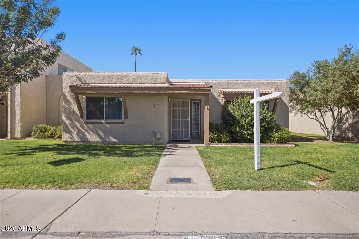 2132 E MINTON Drive, Tempe, AZ 85282