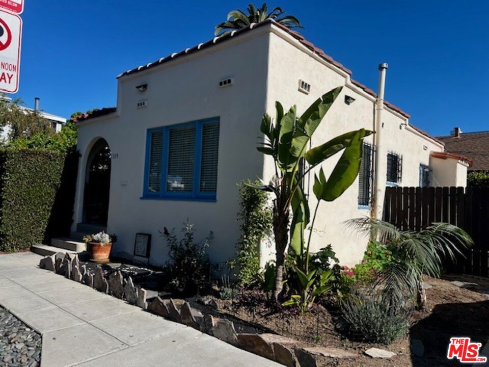 1335 Chelsea Avenue