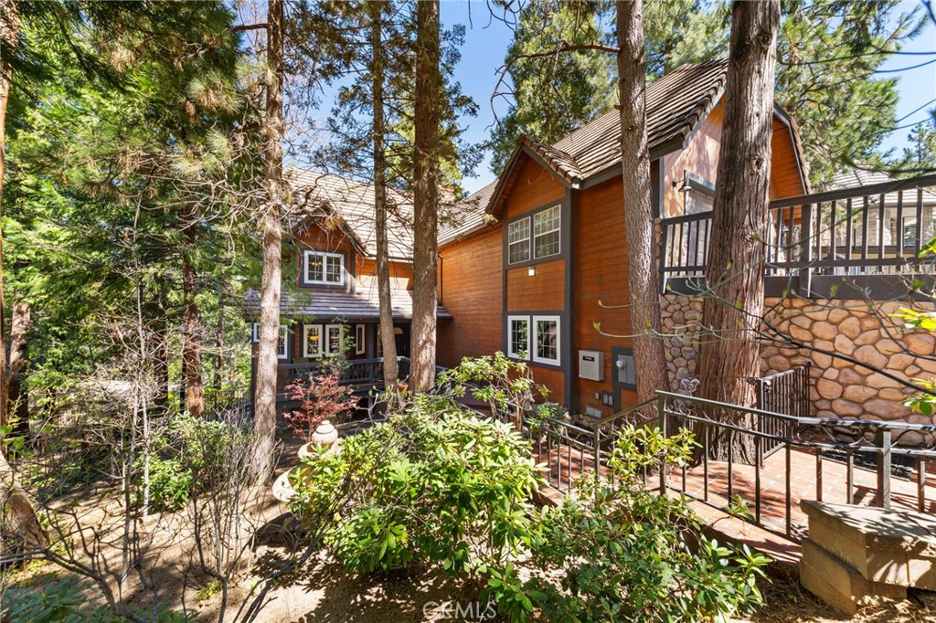 447 Bay View Drive