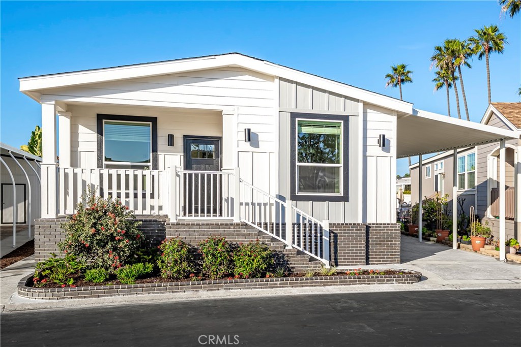 7205 Santa Barbara Street