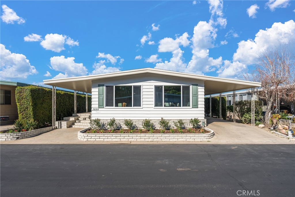 3699 Lake Grove Drive 46