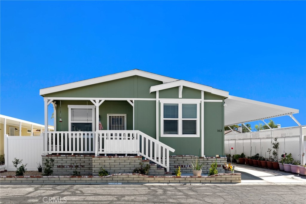 2205 W Acacia Avenue 163