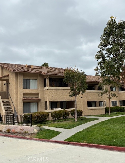 3888 San Ramon Drive 20
