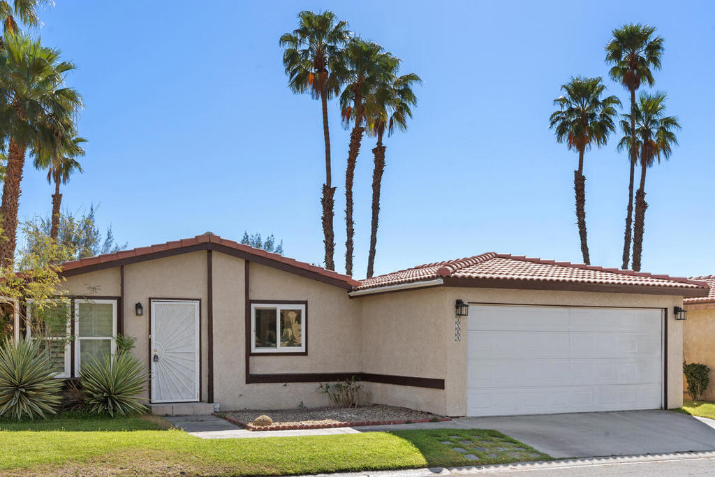40560 Golden Way