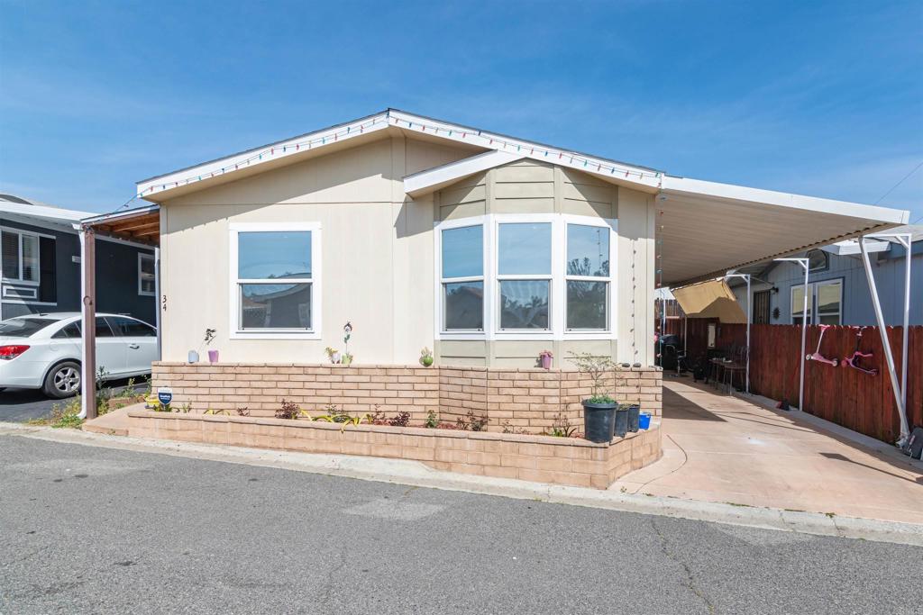 1638 Calavo Road 34